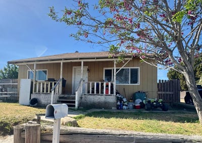 /international/us/315-crystal-street-taft-ca-110106668666/