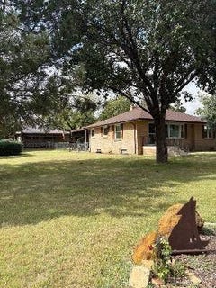 /international/us/403-mill-street-logan-ks-110110275417/