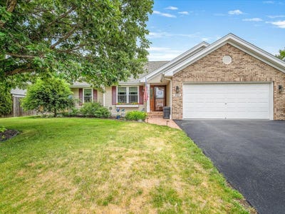 /international/us/855-bayfield-drive-rockton-il-110108752833/