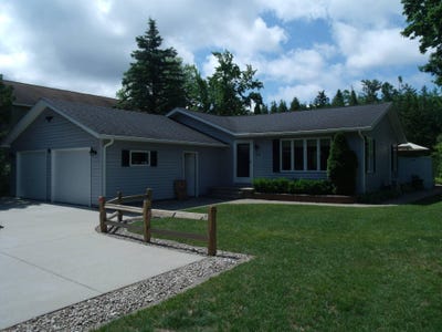 /international/us/6679-barbara-avenue-indian-river-mi-110100566866/