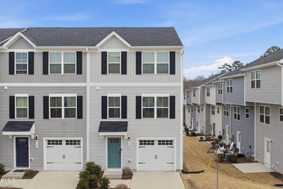 /international/us/1104-brimstone-way-durham-nc-110105501857/