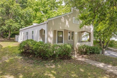 /international/us/1402-s-30th-street-st-joseph-mo-110108532546/