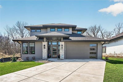 /international/us/7829-146th-terrace-savage-mn-110108350513/