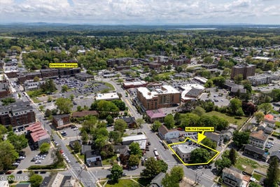 /international/us/108-114-congress-street-saratoga-springs-ny-110108399891/