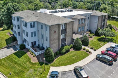 /international/us/4825-glen-ivy-ln-sw-roanoke-va-110108579400/