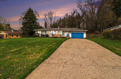/international/us/2739-hillcrest-drive-new-era-mi-110107319588/
