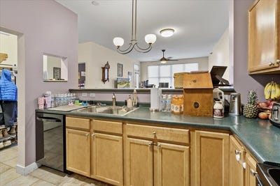 /international/us/370-farrell-street-south-burlington-vt-110107753829/