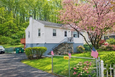 /international/us/356-sprout-brook-road-garrison-ny-110108603954/
