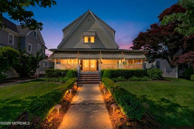 /international/us/330-garfield-avenue-avon-by-the-sea-nj-110108196826/