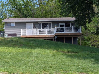 /international/us/1363-wilson-ave-brooklyn-ia-110108223231/