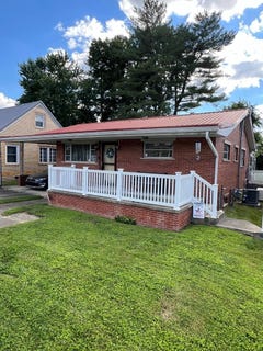 /international/us/8519-granite-street-wheelersburg-oh-110109572040/
