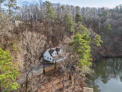 /international/us/253-wheeler-dam-road-cohutta-ga-110105841350/