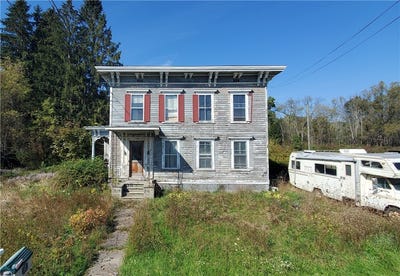 /international/us/3021-state-highway-8-south-new-berlin-ny-110103401674/