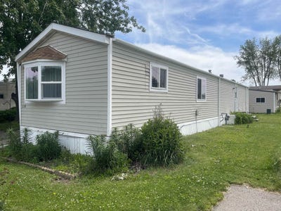 /international/us/s7559-us-hwy-12-lot-l-15-street-north-freedom-wi-110108475790/