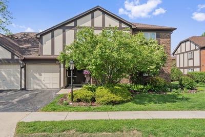 /international/us/228-brookside-lane-willowbrook-il-110108060265/