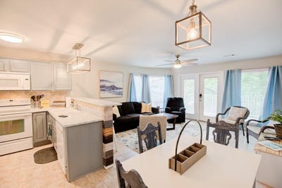 /international/us/730-e-mather-st-new-braunfels-tx-110106176109/