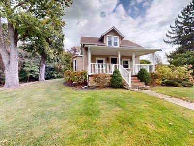 /international/us/713-randolph-road-mogadore-oh-110120457510/