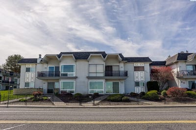 /international/us/2401-w-canal-dr-apt-2a-kennewick-wa-110106951315/