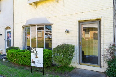 /international/us/65-w-townhouse-lane-grand-prairie-tx-110106672962/