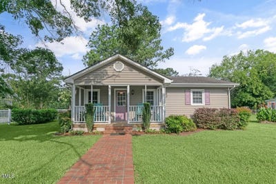 /international/us/216-s-faison-avenue-faison-nc-110100813894/?lang=zh-tw