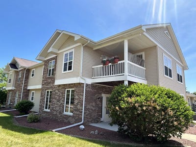 /international/us/4636-woodgate-drive-janesville-wi-110108503591/