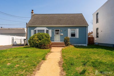 /international/us/44-lillian-street-fords-nj-110107377504/