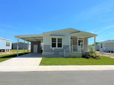 /international/us/5620-woodford-st-brooksville-fl-110108195828/