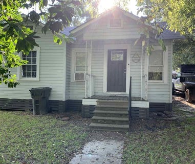 /international/us/423-3rd-street-jasper-tx-110105930128/