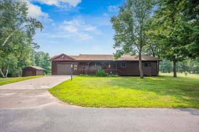 /international/us/9116-e-hilltop-dr-solon-springs-wi-110101289643/?lang=en
