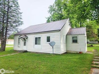 /international/us/527-6th-street-murray-ia-110100250450/