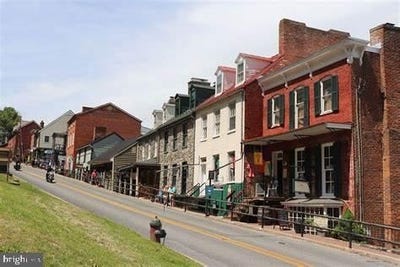 /international/us/821-jefferson-avenue-charles-town-wv-110101223677/?lang=pt