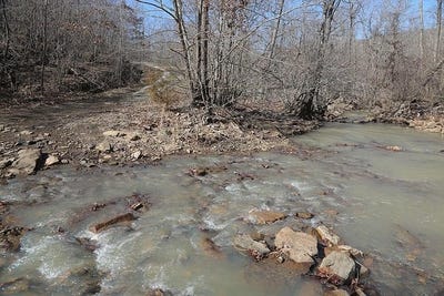 /international/us/3285-madison-cr-3205-pettigrew-ar-110105734950/