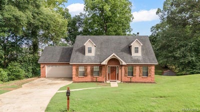 /international/us/210-scenic-drive-elmore-al-110108386355/