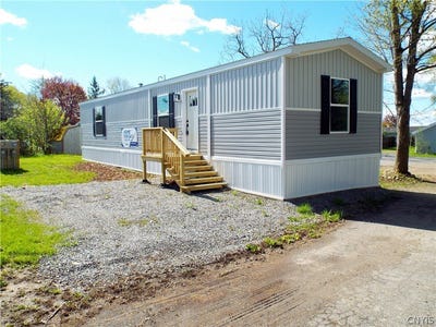 /international/us/4294-caledonia-avon-rd-caledonia-ny-110107754195/
