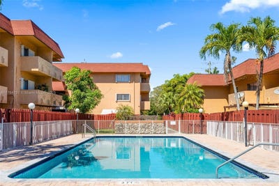/international/us/9952-sw-88th-st-miami-fl-110098066769/