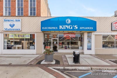 /international/us/130-134-w-state-street-hastings-mi-110106785729/