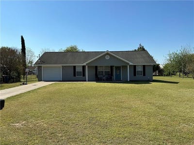 /international/us/4078-meadow-circle-blackshear-ga-110106957698/