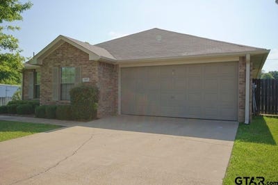 /international/us/703-memory-ln-whitehouse-tx-110108471555/