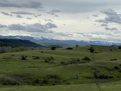 /international/us/126-upper-deer-creek-big-timber-mt-110093775856/