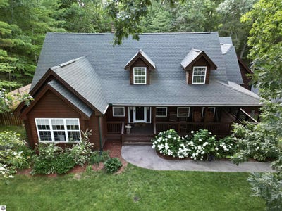 /international/us/7149-cedar-lake-road-oscoda-mi-110098383948/