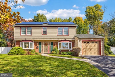 /international/us/53-s-genesee-lane-willingboro-nj-110120650555/