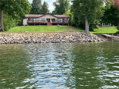 /international/us/8942-eyota-way-onamia-mn-110106234442/