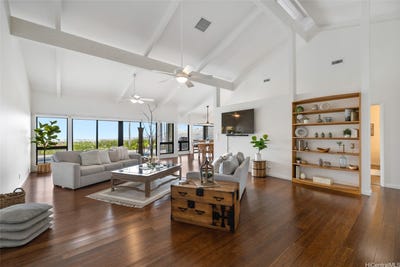/international/us/7440-kamehame-place-honolulu-hi-110099160562/