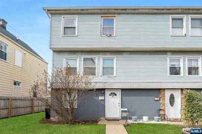 /international/us/13-allen-street-passaic-nj-110106601976/