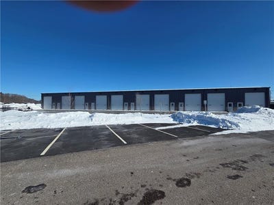 /international/us/335-compass-circle-north-kingstown-ri-110105507762/