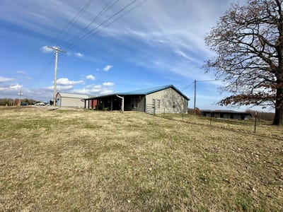 /international/us/658-state-highway-5-gainesville-mo-110108023582/