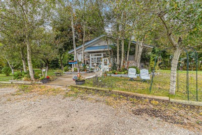 /international/us/4868-w-polk-road-hart-mi-110120458936/