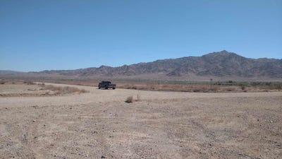 /international/us/40-ac-m-l-domeno-road-niland-ca-110098831297/