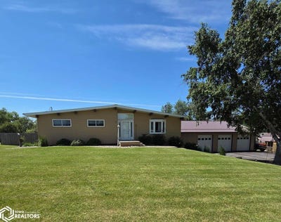 /international/us/2648-260th-street-marshalltown-ia-110109512015/