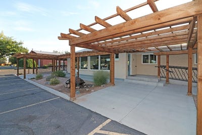 /international/us/403-kennedy-avenue-grand-junction-co-110105358990/